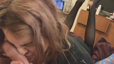 Grleni kurac, poderane najlonke i poderane štikle lijepo je upoznati