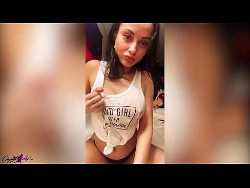 ❤️ Prsata zgodna žena skida svoju macu i miluje svoje ogromne sise u mokroj majici ❌ Seks video na bs.higlass.ru ❌️❤